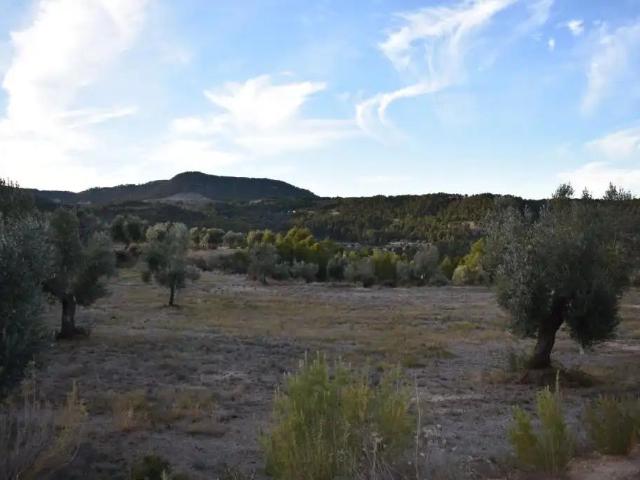 Casa en venta en Valderrobres / Vall de Roures, Matarraña / Matarranya