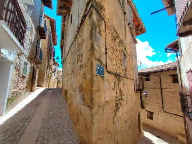 Casa en venta en Valderrobres / Vall de Roures, Matarraña / Matarranya