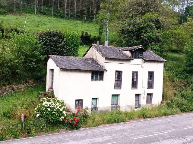 Casa en venta en Valdés, Asturias