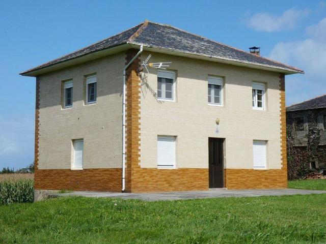 Casa en venta en Valdés, Asturias