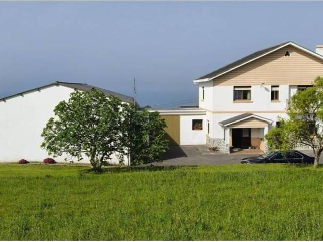 Casa en venta en Valdés, Asturias