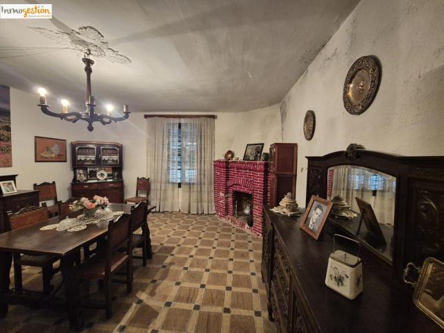 Casa en venta en Valdestillas, Castilla y León