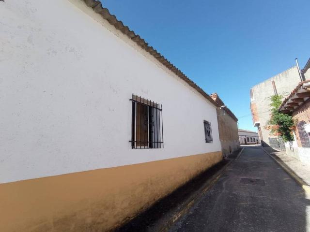 Casa en venta en Valdestillas, Castilla y León