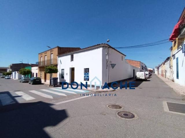 Casa en venta en Valdetorres, Extremadura