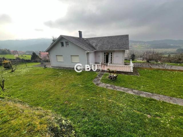 Casa en venta en Ferrol, Galicia