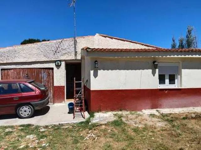 Casa en venta en Valdelosa, Castilla y León