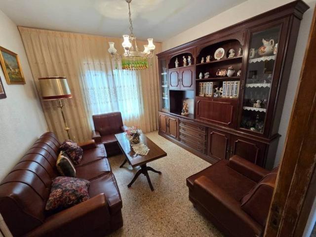 Casa en venta en Valencia De Don Juan, Castilla y León