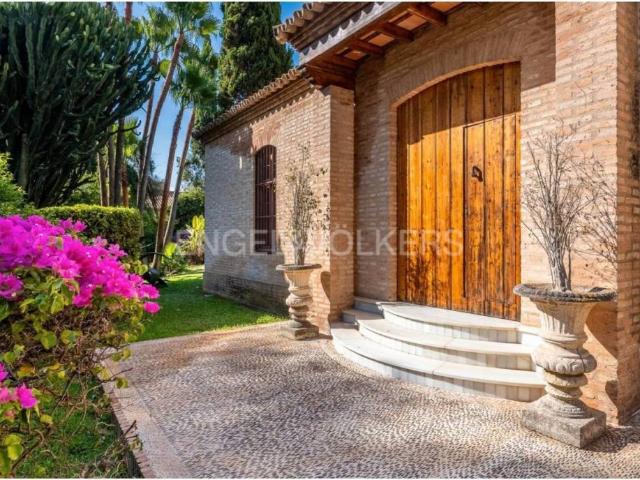 Casa en venta en Valencina De La Concepción, Andalucía