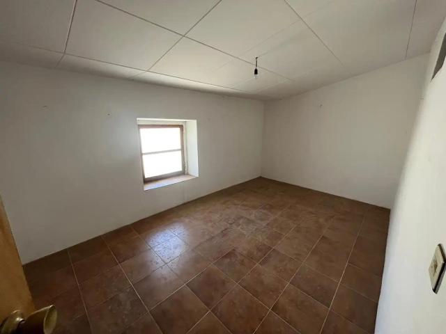 Casa en venta en Valjunquera / Valljunquera, Matarraña / Matarranya