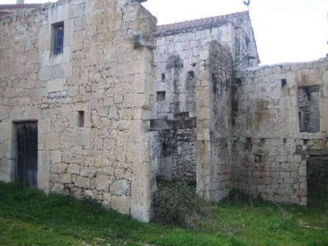 Casa en venta en Valle De Manzanedo, Castilla y León