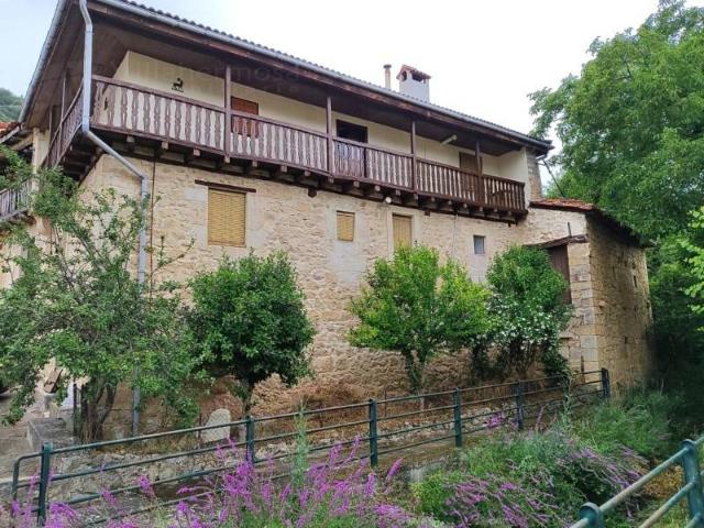 Casa en venta en Valle De Manzanedo, Castilla y León