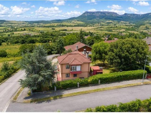 Casa en venta en Valle De Mena, Castilla y León