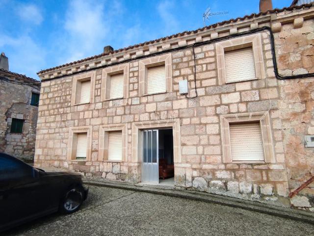 Casa en venta en Valle De Santibáñez, Castilla y León
