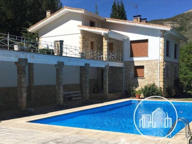 Casa en venta en Valle De Sedano, Castilla y León