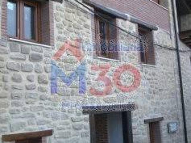 Casa en venta en Valle De Tobalina, Castilla y León