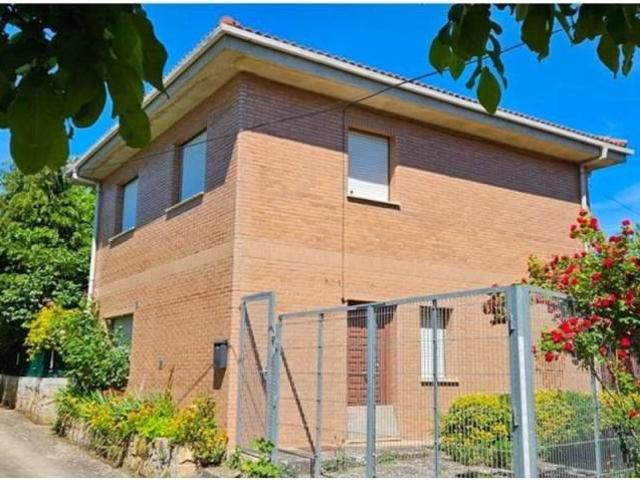 Casa en venta en Valle De Tobalina, Castilla y León