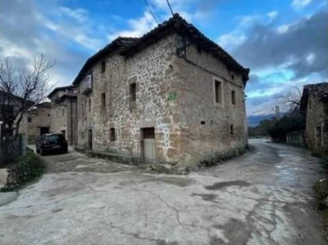 Casa en venta en Valle De Tobalina, Castilla y León