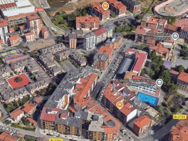 Casa en venta en El Pasillo, Valle De Trápaga-trapagaran