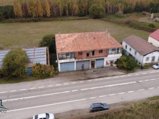 Casa en venta en Valle De Valdebezana, Castilla y León