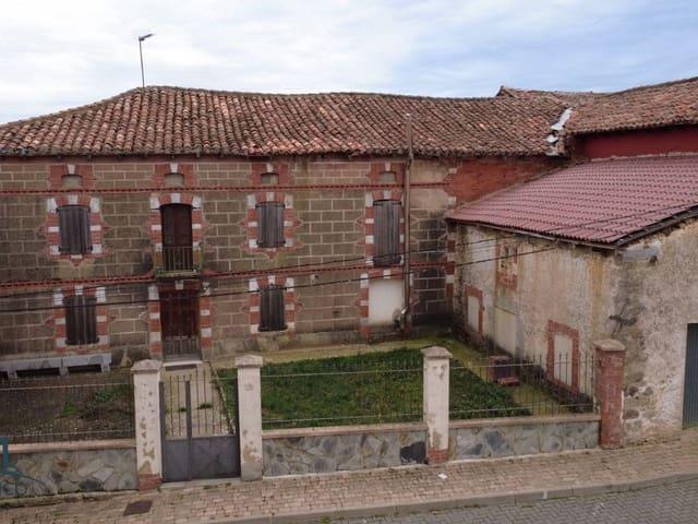 Casa en venta en Valle De Valdelucio, Castilla y León