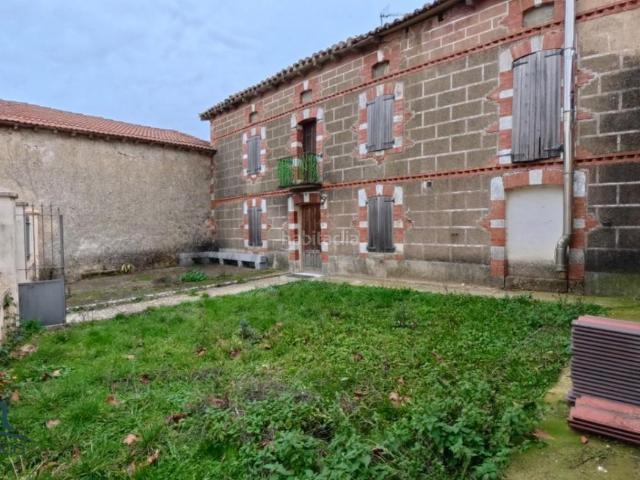 Casa en venta en Valle De Valdelucio, Castilla y León
