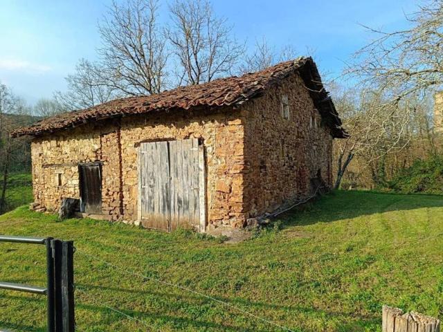 Casa en venta en Valle De Villaverde, Cantabria