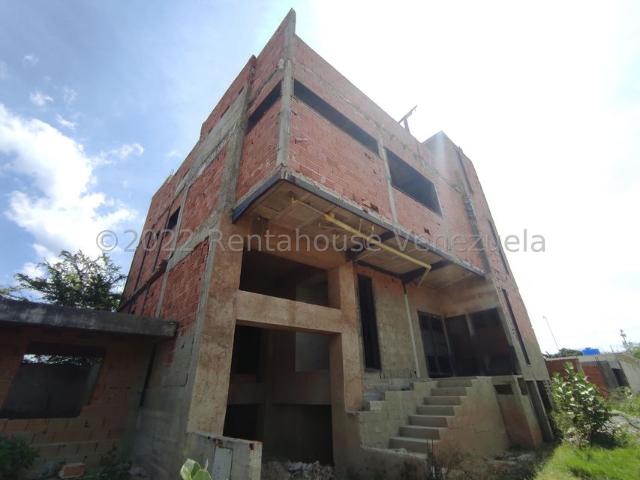 Casa en venta en Santa Rita, Aragua