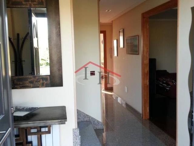 Casa en venta en Valverde De La Virgen, Castilla y León