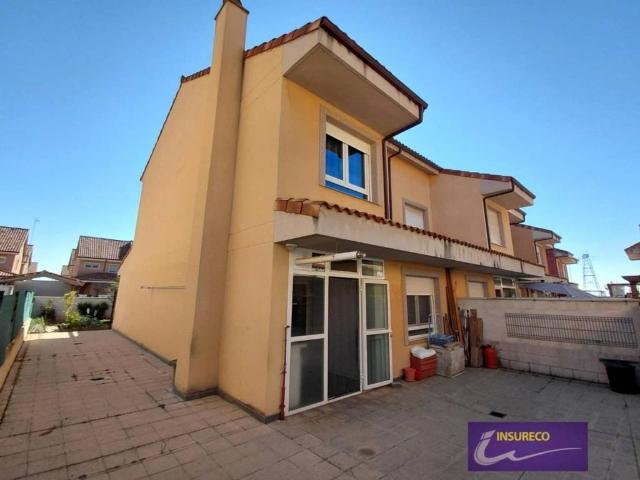 Casa en venta en Valverde De La Virgen, Castilla y León