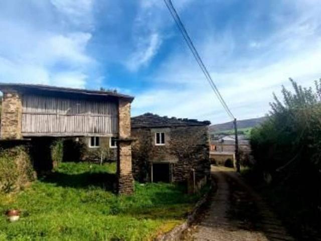 Casa en venta en Vegadeo