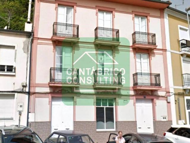 Casa en venta en Vegadeo