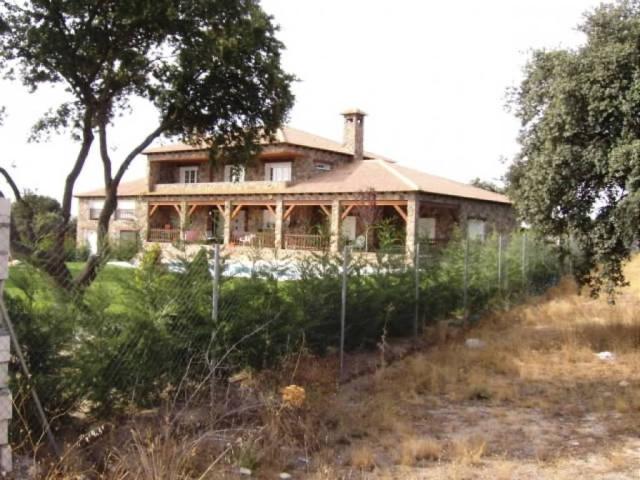 Casa en venta en Velayos, Castilla y León