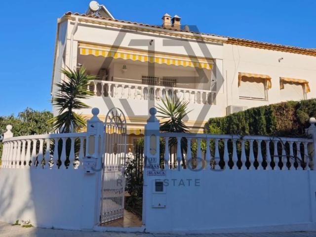Casa en venta en Torre del Mar, La Axarquía