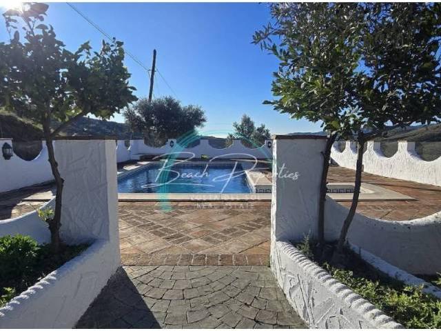 Casa en venta en La Axarquía, Andalucía