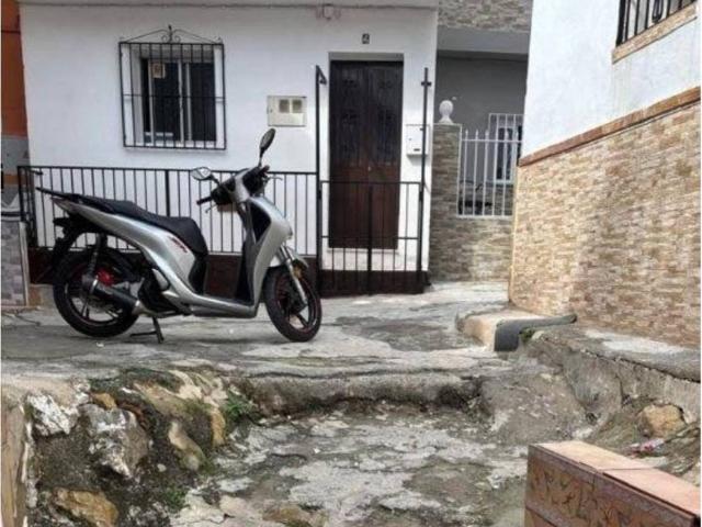 Casa en venta en La Gloria, La Axarquía
