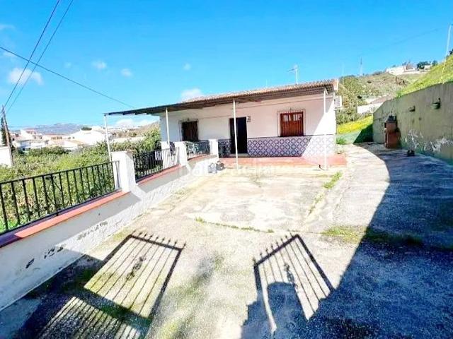 Casa en venta en La Gloria, La Axarquía