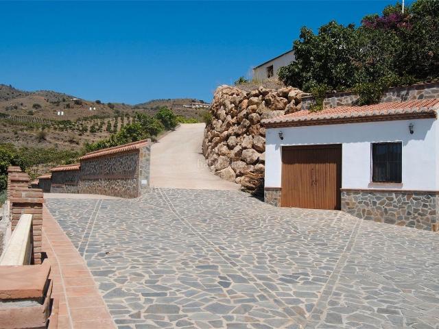 Casa en venta en La Gloria, La Axarquía