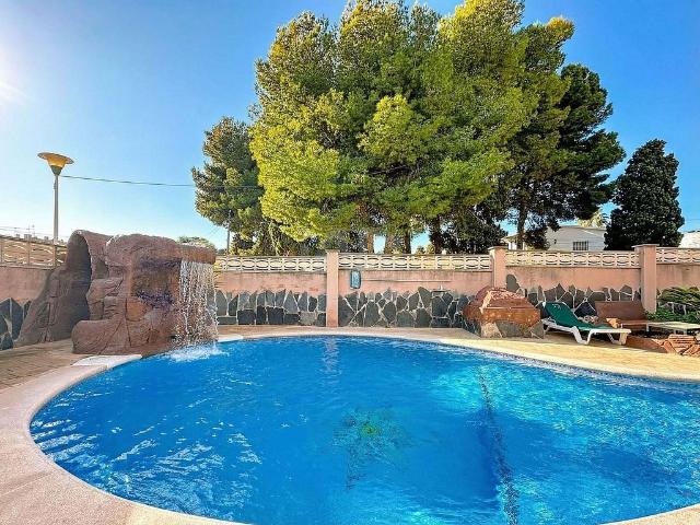 Casa en venta en Baix Penedès, Catalunya
