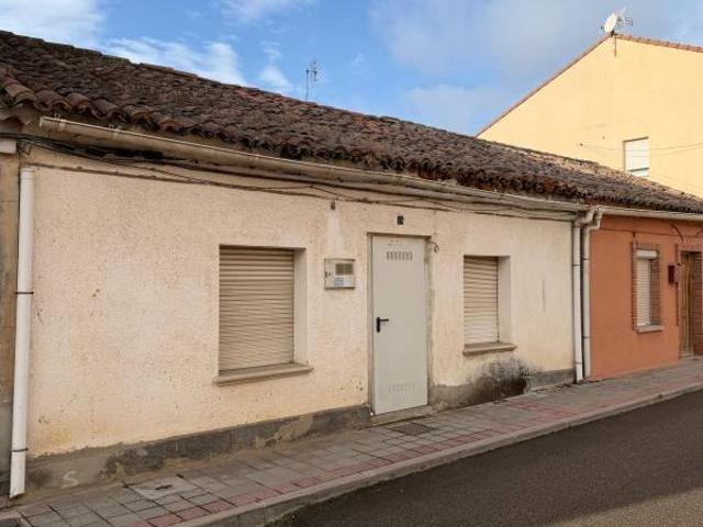 Casa en venta en Venta De Baños, Castilla y León