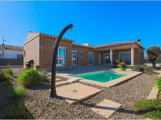 Casa en venta en Alt Empordà, Catalunya