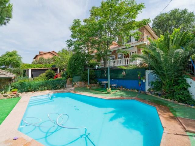 Casa en venta en Venturada