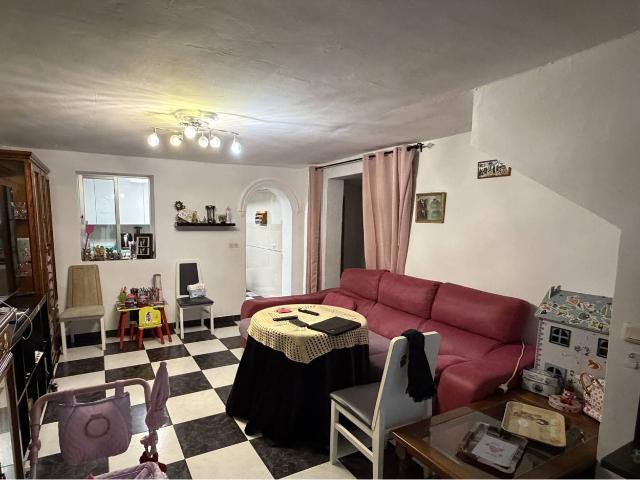Casa en venta en Osuna, Andalucía