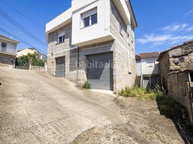 Casa en venta en Verín