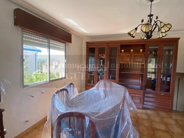 Casa en venta en Verín