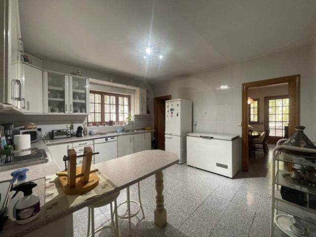 Casa en venta en Viator, Andalucía