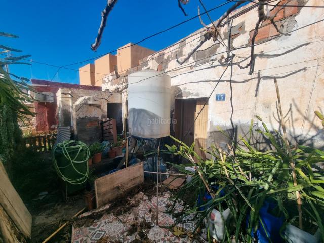 Casa en venta en Viator, Andalucía
