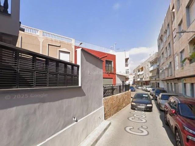 Casa en venta en Viator, Andalucía