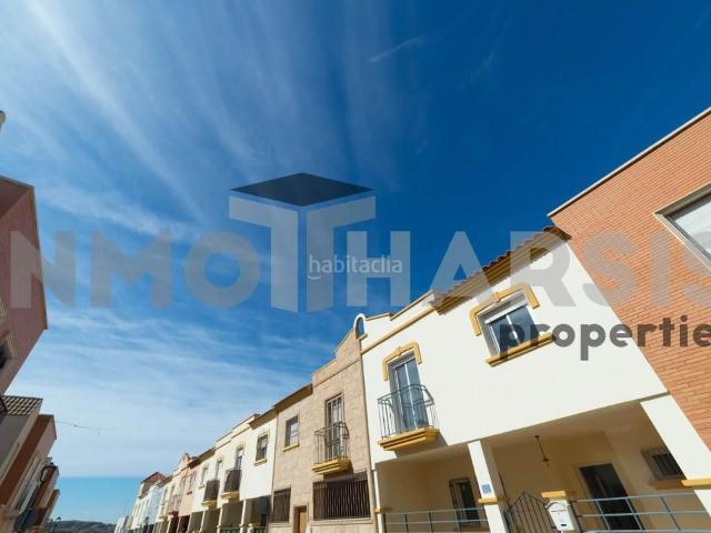 Casa en venta en Viator, Andalucía
