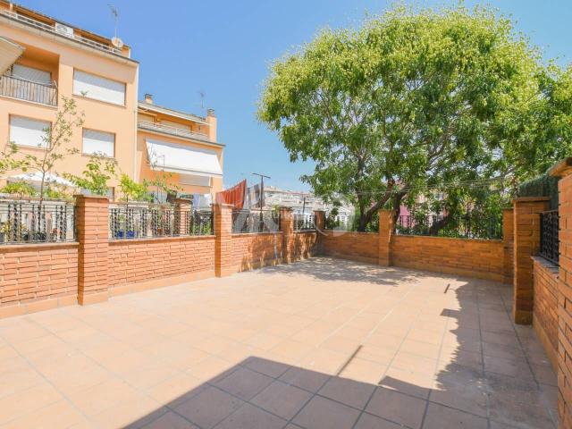 Casa en venta en Barri dels Caputxins, Osona