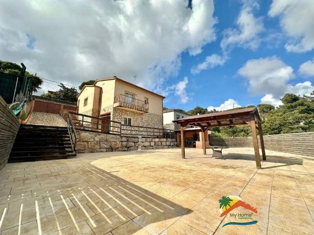 Casa en venta en Vidreres, Aiguaviva Parc